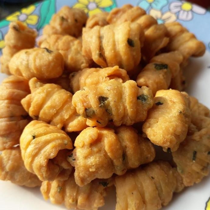 

Kue Kering Garpu / Kue Siput Homemade 250gr - Snack Tradisional Stok Terbatas
