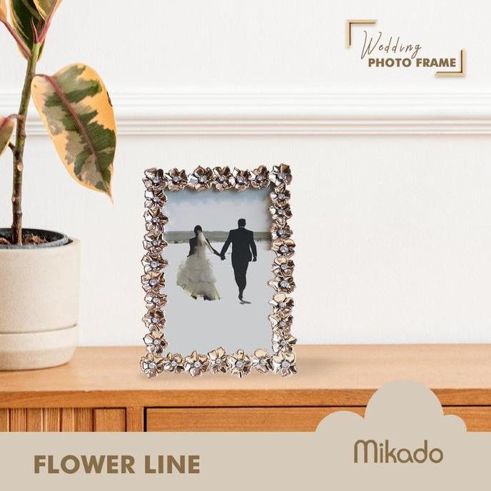 Photo Frame 4R Wedding / Frame Foto Couple / Frame Foto Flower Line