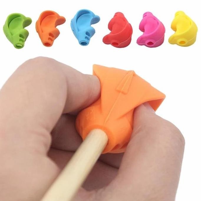 

TERSEDIA PENCIL GRIP SILICONE TWO-FINGER HOLDER ALAT BANTU MENULIS ANAK