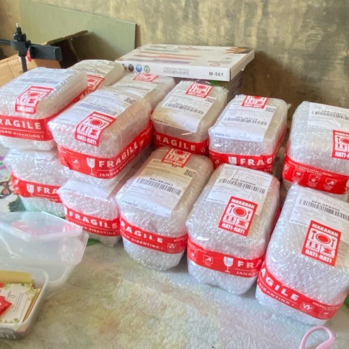 

FF Kacang balado isi 55 PCS Cemilan Merah Camilan Camilan Food Jajanan Snack Kering Keripik Makanan