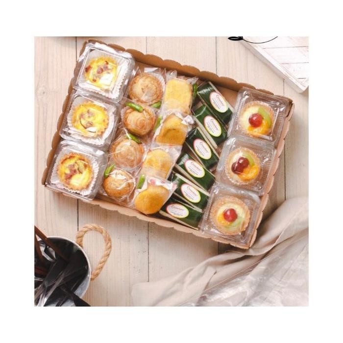 

IX Box Kue Nampan / Packaging Box Tampah / Mika Nampan