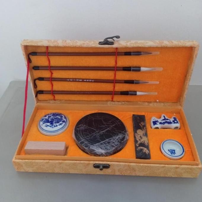 

Perlengkapan kaligrafi set tinta kuas kaligrafi china mopit set 4 kuas