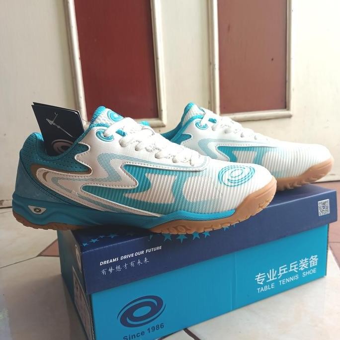 Sepatu Yinhe tenis meja