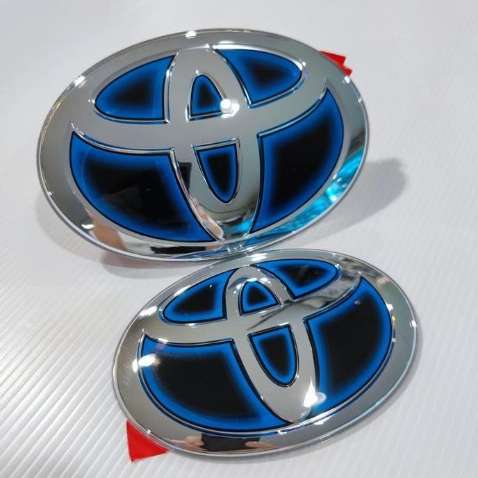 BEBAS ONGKIR - Emblem Toyota Innova reborn emblem Toyota hybrid Innova reborn