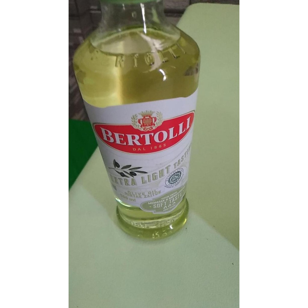 

Minyak Zaitun Diimport Itali/Bertolli Extra Light Olive Oil 500Ml/1 L