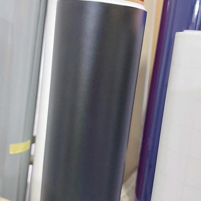 

Sticker Hitam Dof Goodfix Lebar 123 Cm