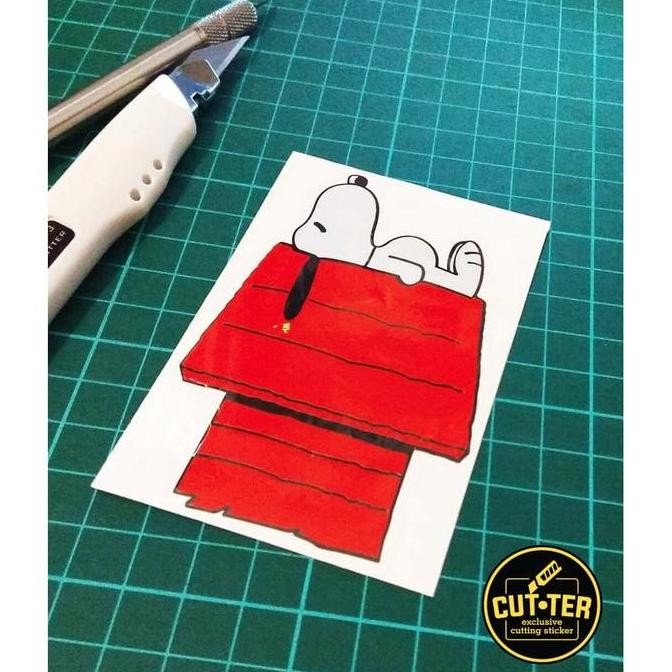 

Cutting Sticker Snoopy House