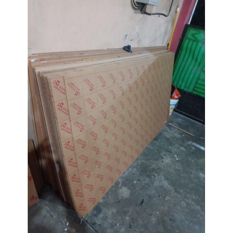 Akrilik Lembaran Hitam 2Mm 122X244 Cm