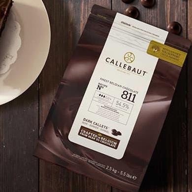 

CALLEBAUT DARK WELL BITTER 54.5% 811 2,5 kg