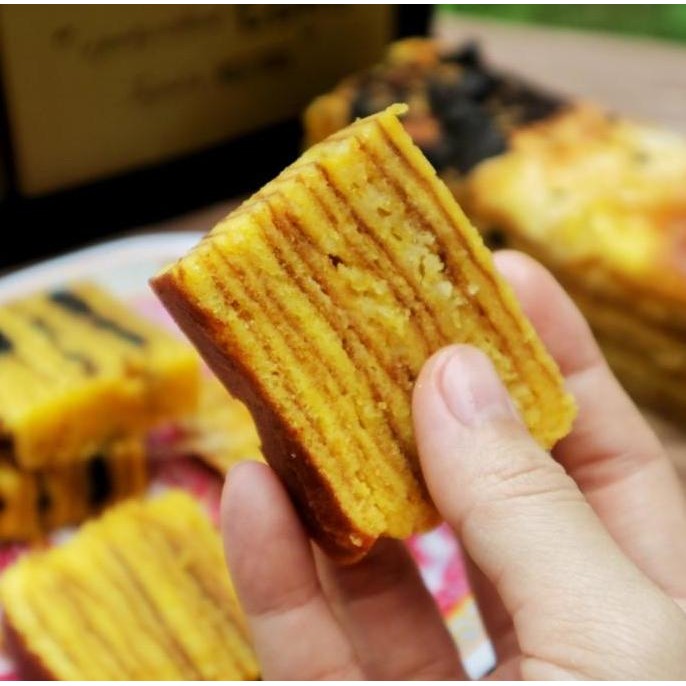 

JH8 TERLARIS Pinggiran Kue Lapis Legit Wisman by Lynn cake TERMURAH