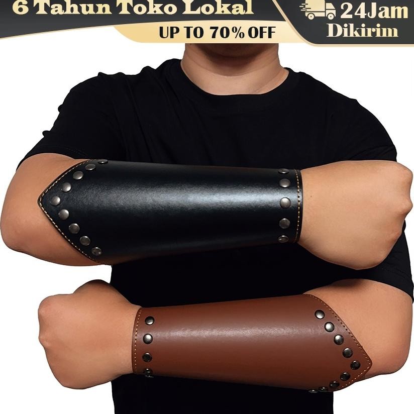 Gelang Tangan Kulit Lebar Gaya Punk / 2 Warna Pelindung Pergelangan Tangan Kulit Lebar Punk Untuk Pr
