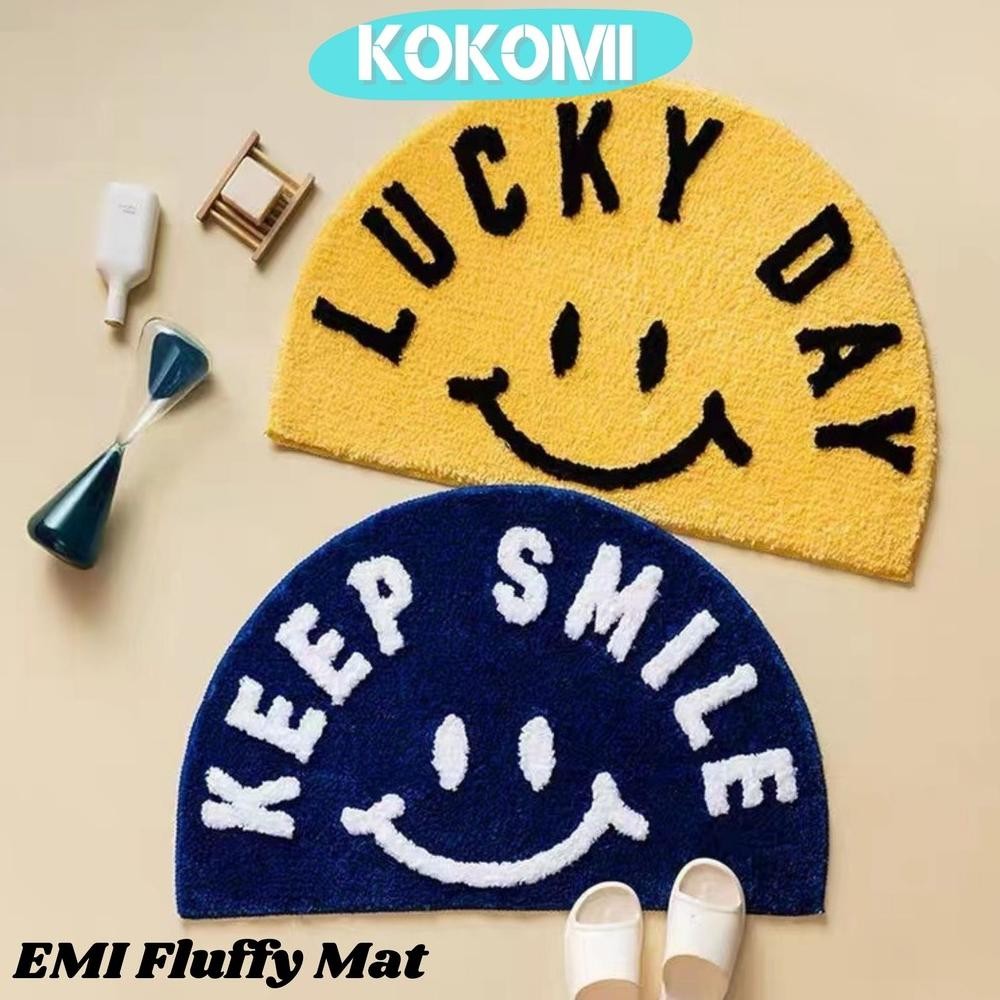 best seller KOKOMI Emi Smiley Mat Karpet Unik Menyerap Air Karpet Kamar Tidur Aesthetic Keset Kamar 