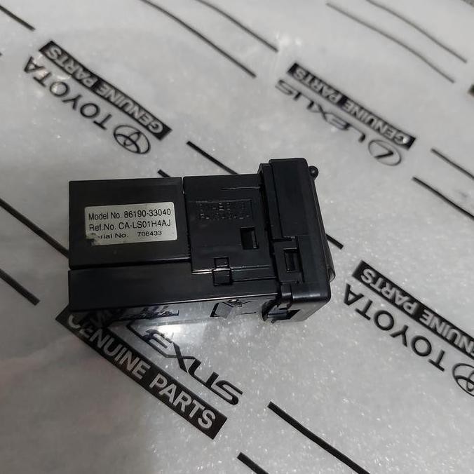 ready  USB AUX Toyota Innova Fortuner Yaris Vios Sienta Etios Avanza Xenia