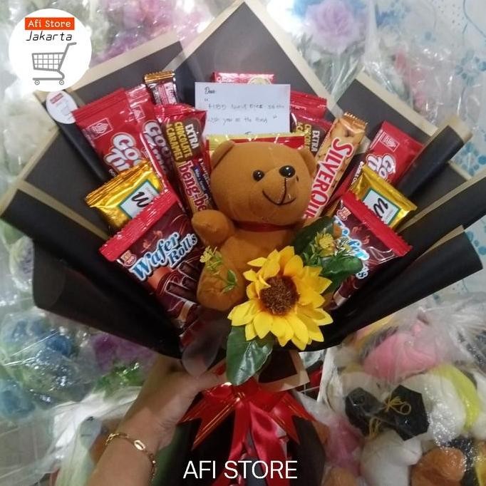 

more- Buket wisuda / Buket Snack / Bucket Boneka / Buket coklat/Sidang/Ultah