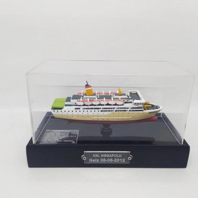 Souvenir Miniatur Kapal Pelni Dengan Box Akrilik Kualitas Terbaik Harga Termurah