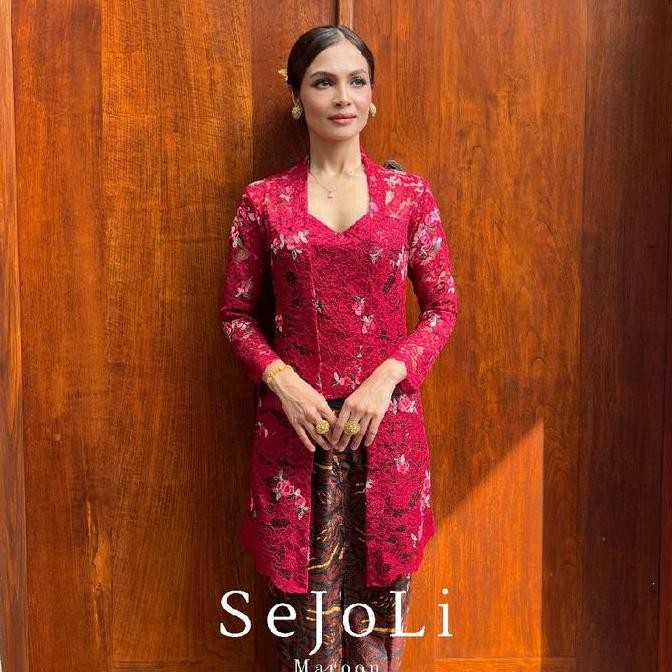 Baju Atasan Kebaya Kutubaru  Brokat Katun Panjang Lengan Panjang Sejoli Sulam