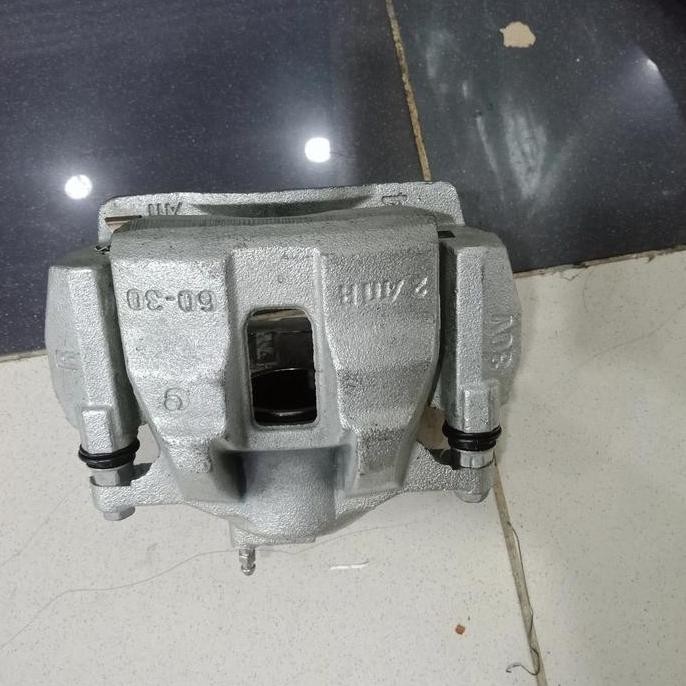 kaliper caliper rem depan innova reborn ori