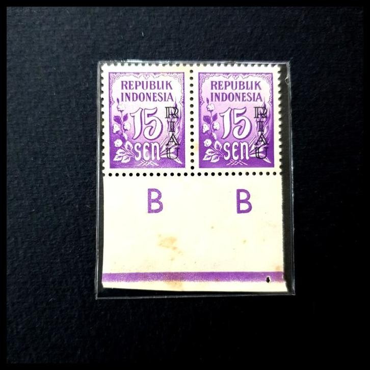

HOT DEAL PRANGKO INDONESIA 1954 C.T. RIAU 15 SEN, PAIR