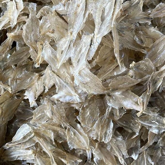 

Ikan asin Pakang tawar super special 500 grm Food