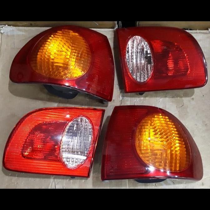 212-19B9-1317 Stoplamp All New Corolla 1.8 / Conquest