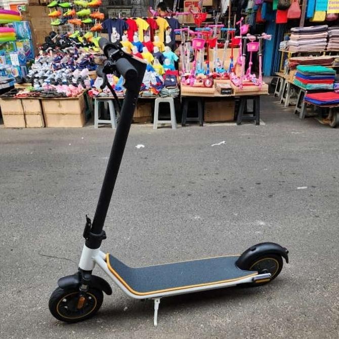 Skuter Listrik Max Scooter Elektrik Scooter
