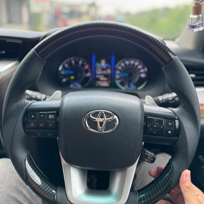 Stir Toyota Fortuner Lingkar Stir Fortuner Motif Carbon