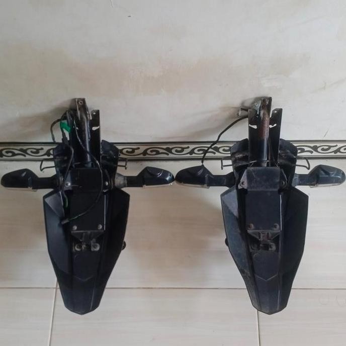 spakbor belakang er6n er6f