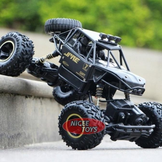 Mobil RC remote control 6241 Rock Crawler 1:16 JPRE USB charger Hitam