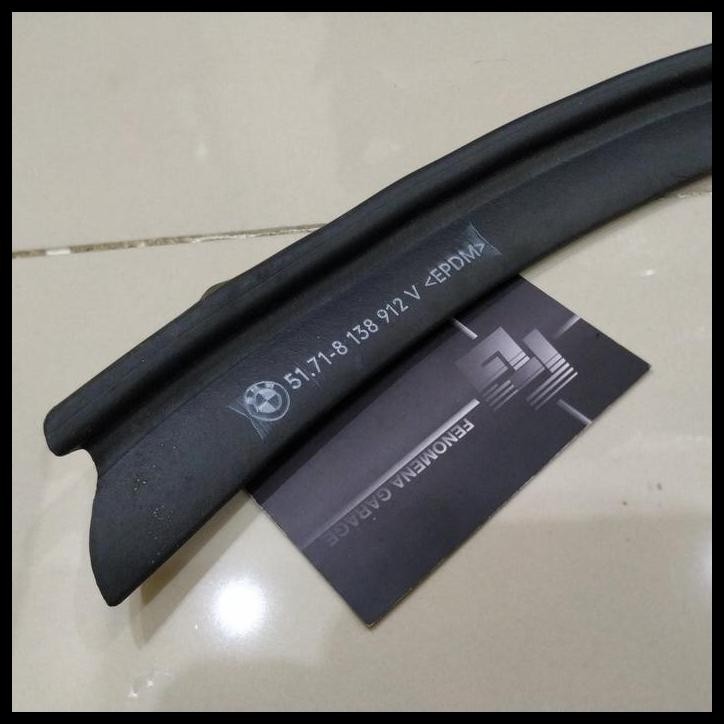 DISKON ORIGINAL BMW E34 KARET PEREDAM DASHBOARD 