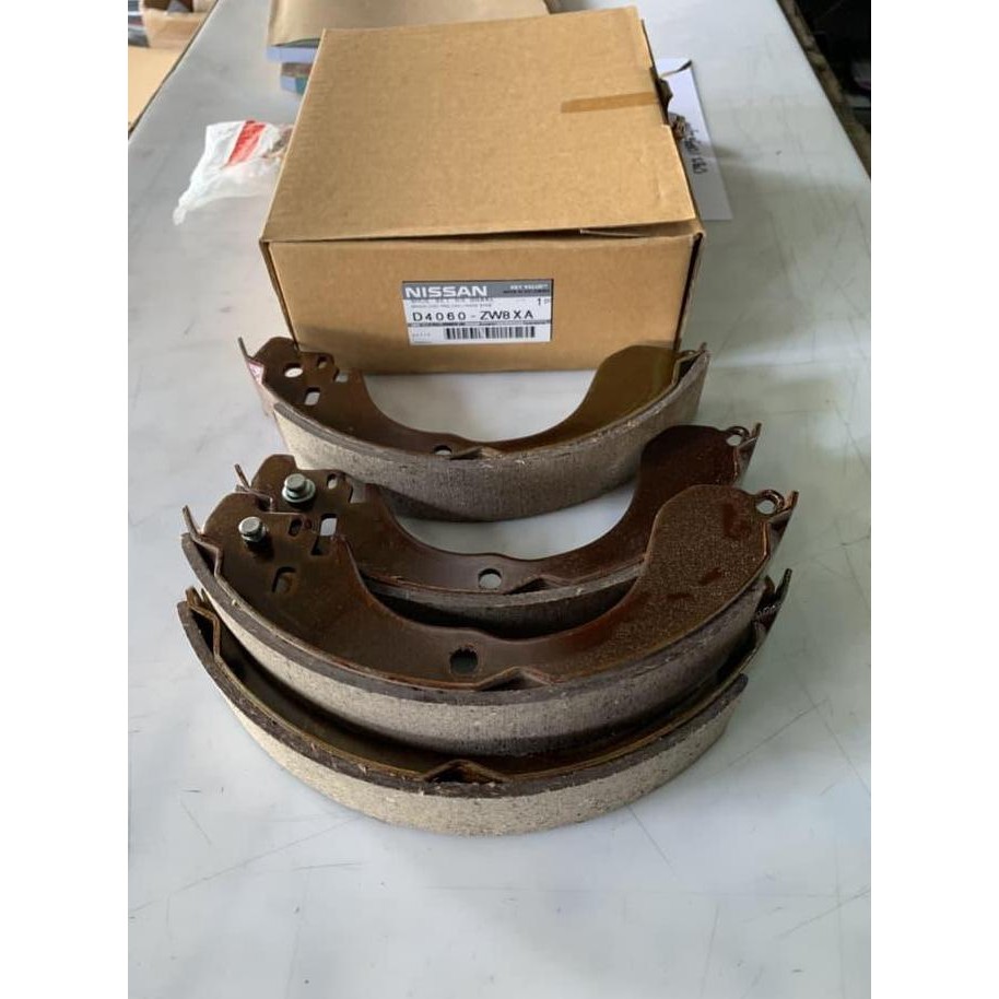 Kampas rem belakang grand livina