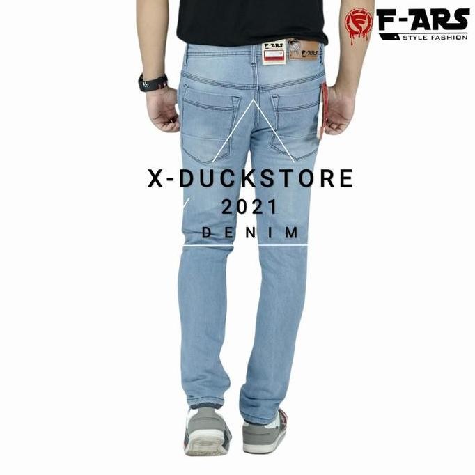 

Celana Jeans Pria Panjang Hitam Polos Model Pensil Skinny Streetwear Murah