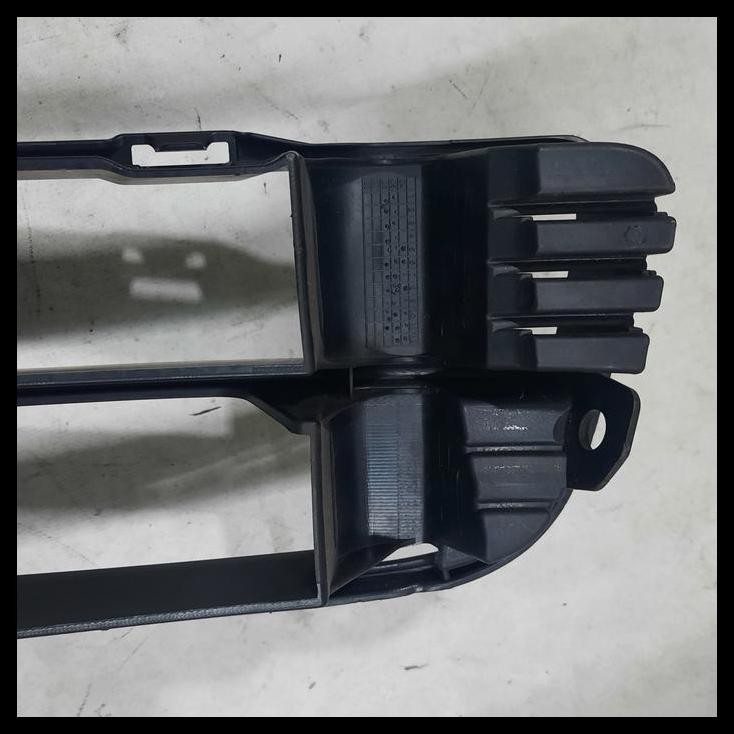 TERMURAH RAM GRILL BUMPER DEPAN MOBIL HONDA JAZZ GD3 IDSI 2003 - 2005 