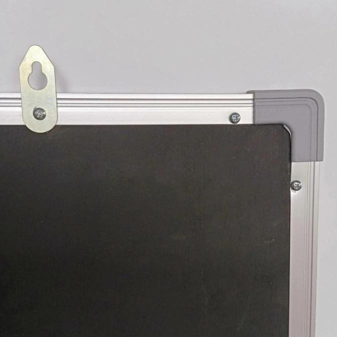 

Papan Tulis Magnet Whiteboard Gantung Single Face Zettaki 90X120Cm New Stok