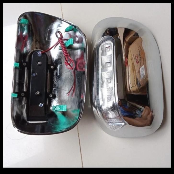 DISKON COVER SPION/BATOK SPION AVANZA 2008-2011 LAMPU LED
