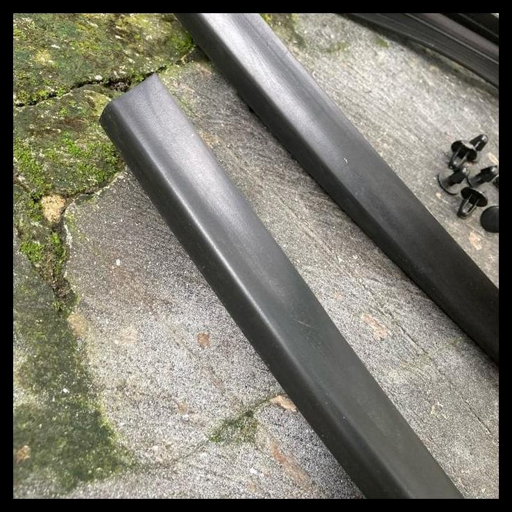 HOT DEAL SEAL HOOD TO RADIATOR SUPPORT KARET KAP MESIN DEPAN PENGGANTI TOYOTA COROLLA KE20 KE30 KE70