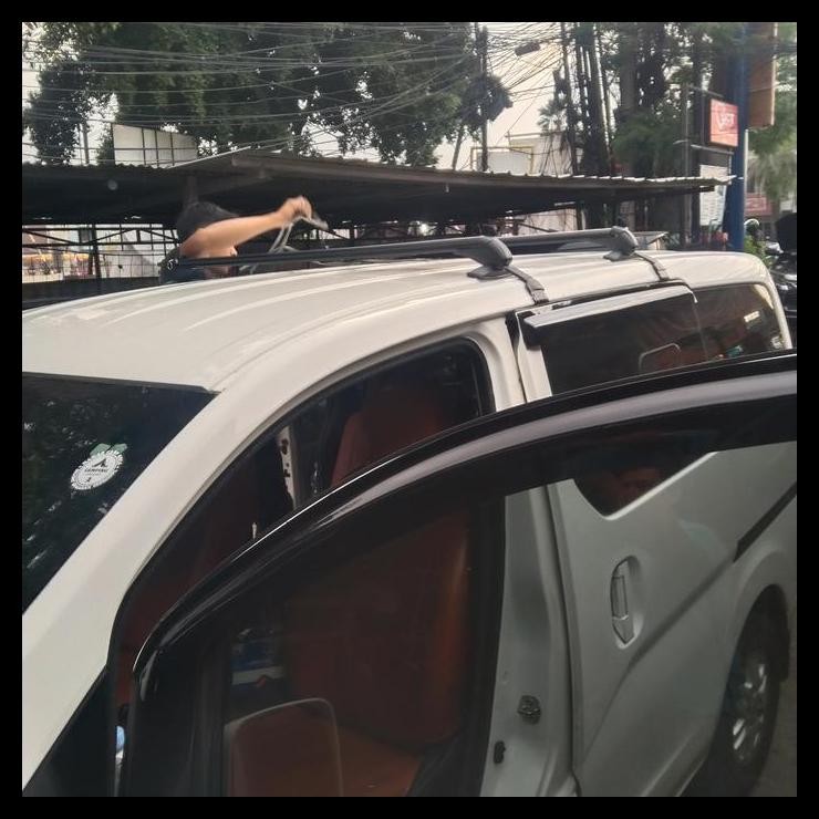 DISKON CROSS BAR KAKI ROOF RACK BAGASI ATAS MOBIL DAIHATSU LUXIO MEREK RHINO 
