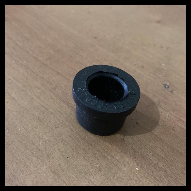 TERMURAH BUSHING BUSH KARET ANTING BOSPER BOS PER LOWER ARM SAYAP BAWAH PENDEK DAIHATSU HIJET 55 S10