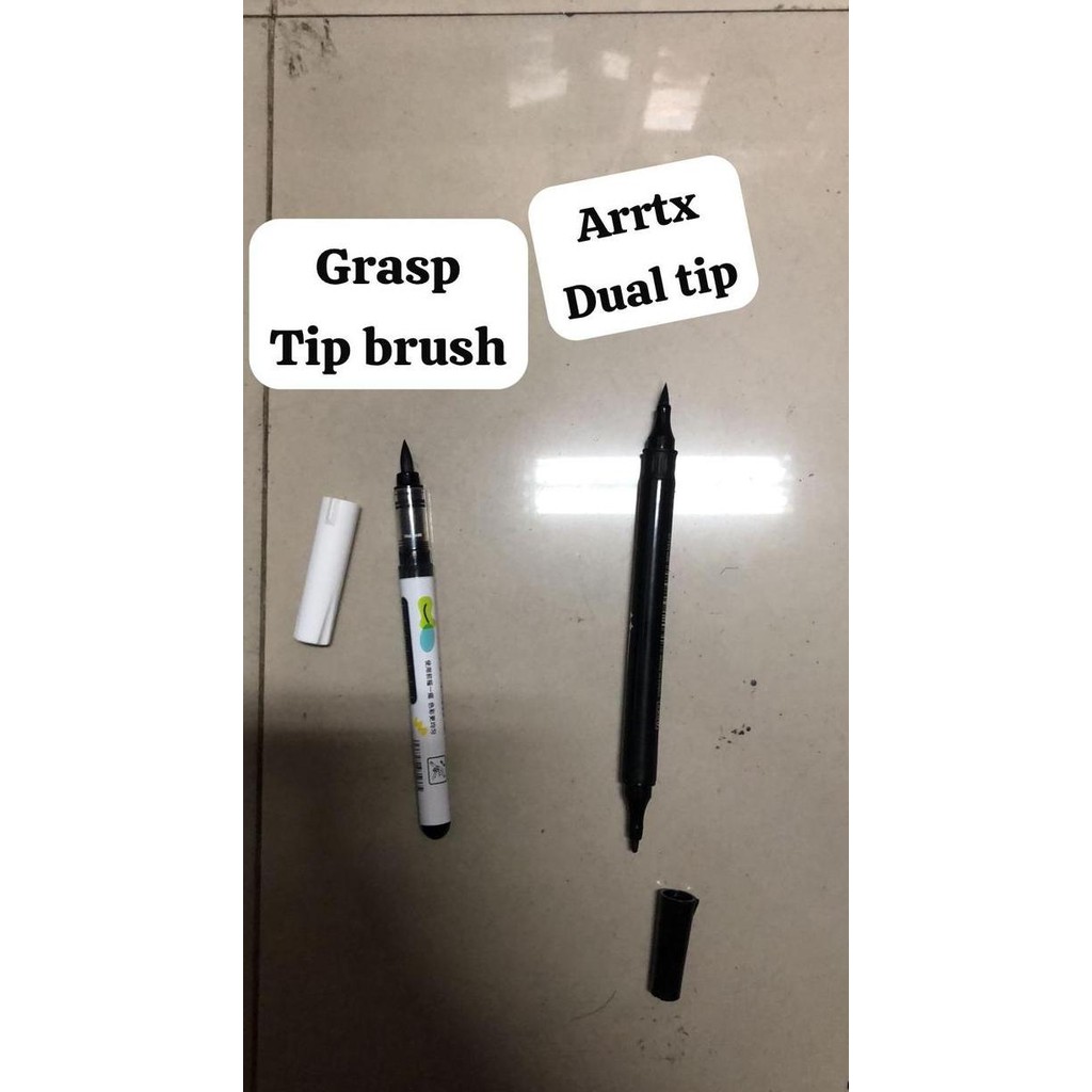 

brush grasp penebal crayon / dual tip arrtx acrilic marker hitam sharpie killer