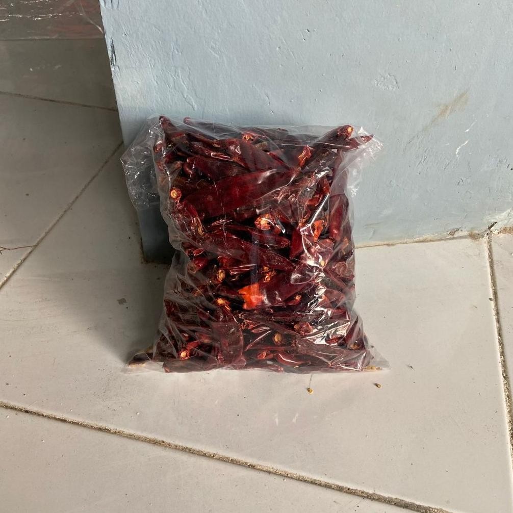 

Bisa Diandalkan Cabe Merah Kering Besar Wonder Hot Tanpa Tangkai Tidak Pedas Bumbu Merah Kualitas Premium