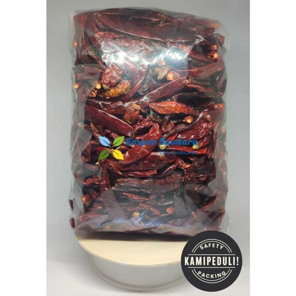 

Pilihan Tepat (Cabe India) Cabe Merah Besar Kering Kemasan 1000 Gr