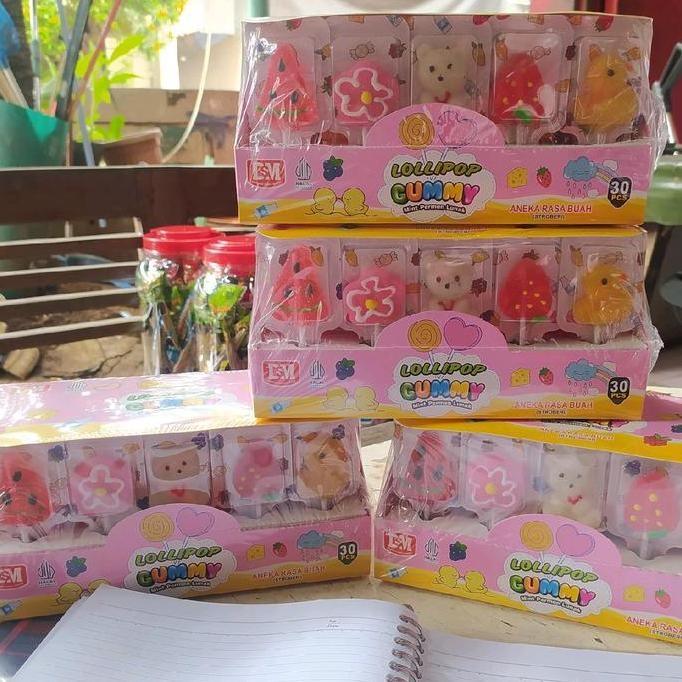 

Paket 3 Pack @90Pcs Gummy Lolipop Karakter Lucu - Permen Lunak Gummy Bentuk Boneka Rasa Buah-Buahan Candy Food Manis Warung Snack Rendah Gula Kualitas Terbaik Harga Termurah