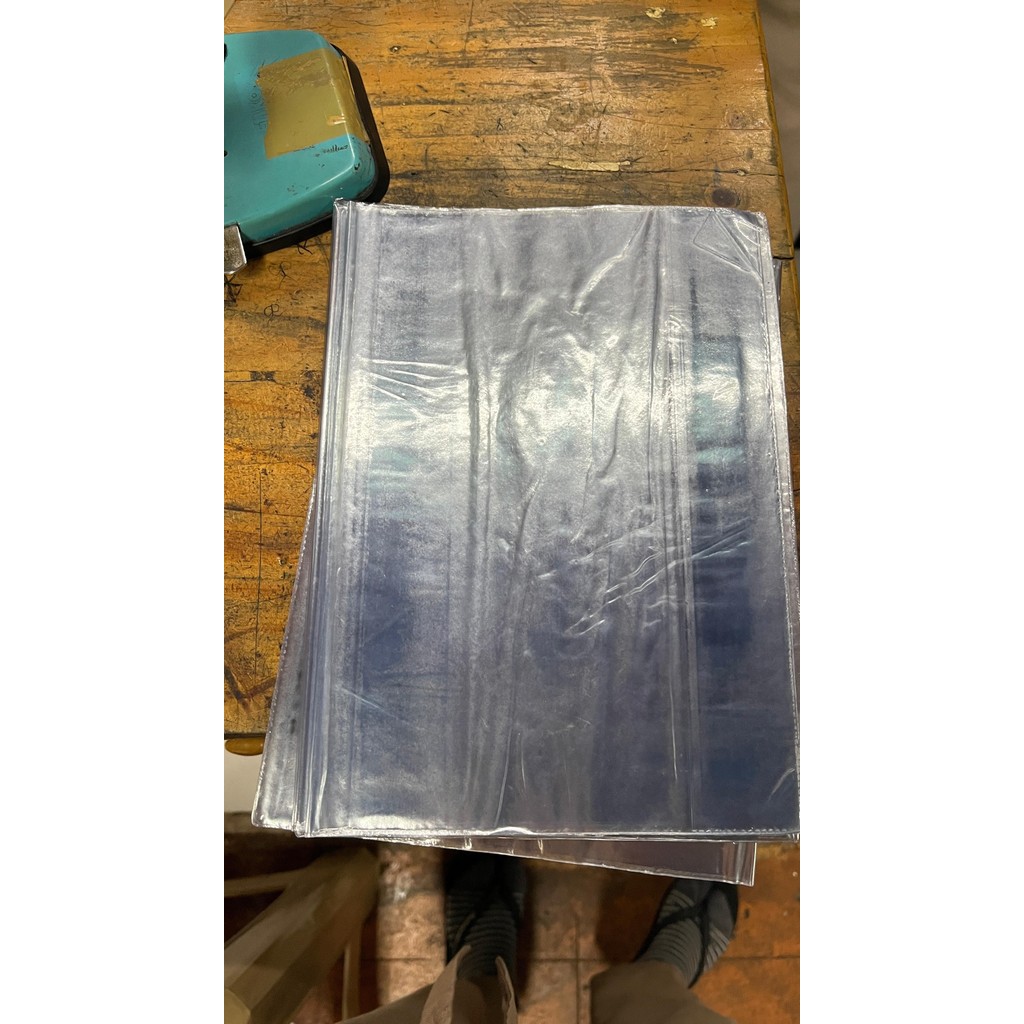 

Sampul Buku Plastik Boxy / Campus