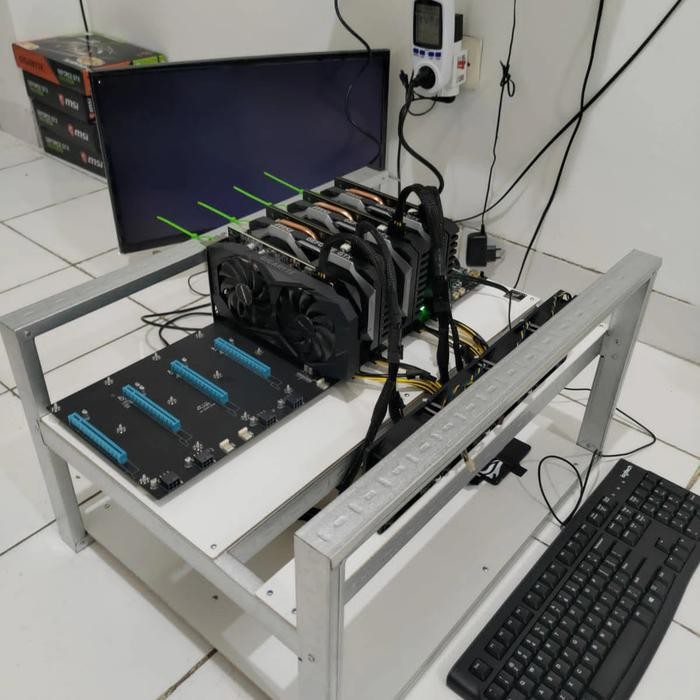 DS Mining rig case motherboard riserless mining