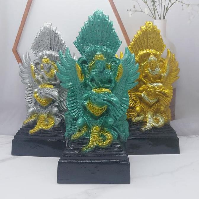 Souvenir elegan murah pajangan patung garuda wisnu kencana GWK Bali CS