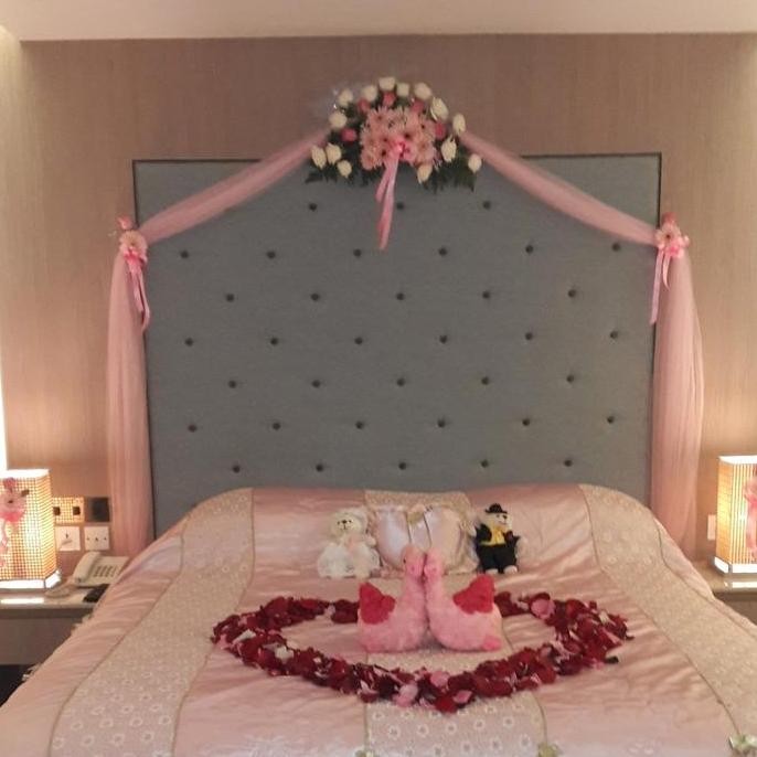 Paket bunga dekorasi kamar pengantin,hias kamar pengantin,bunga palsu GM