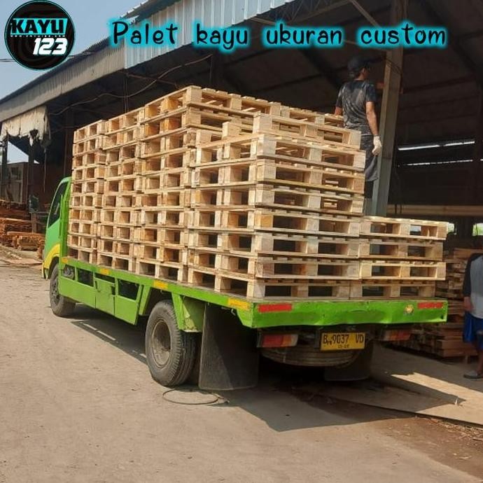 

Palet Kayu Ukuran Custom Kondisi Siap Pakai