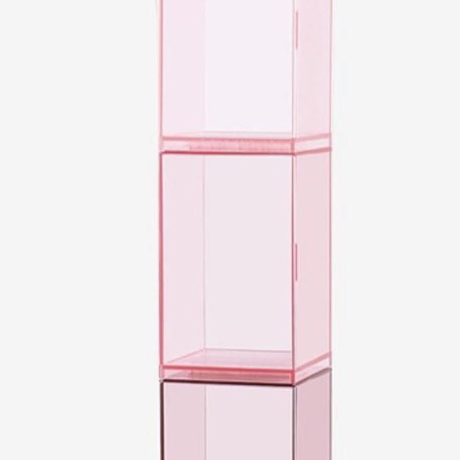 

READY STOCK POP MART DISPLAY BOX PINK ACRYLIC (ISI 3 BOX) !!!!!