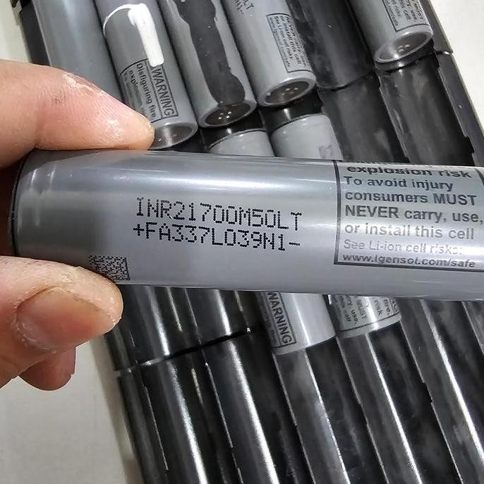 Battery Li-ion LG 21700 INR21700M50LT 5000mAh 10A Original - Second murah