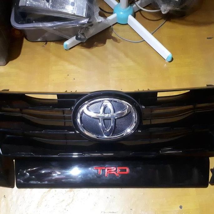 Grill Fortuner VRZ TRD
