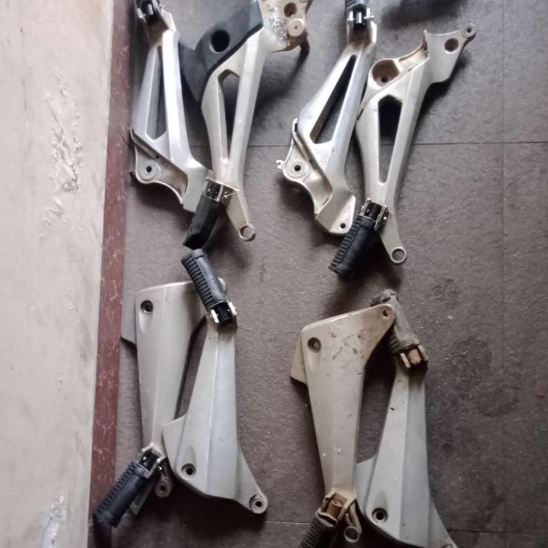 Fostep Belakang Kharisma Supra125 Bekas Original Copotan Motor Kharisma Supra125 Old Murah Meriah